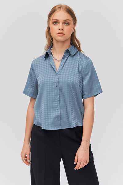 Chemise satinée motif pied-de-poule