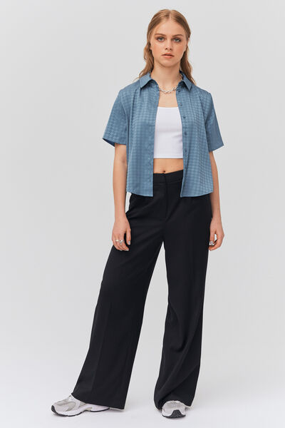Chemise satinée motif pied-de-poule