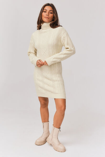 Robe pull torsades