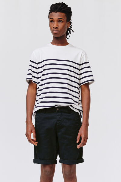 Bermuda chino