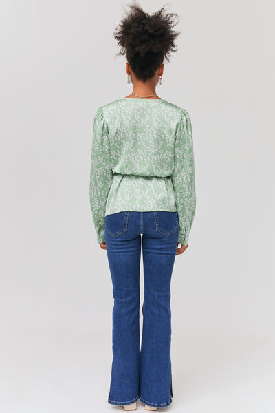 Blouse cache coeur satinée