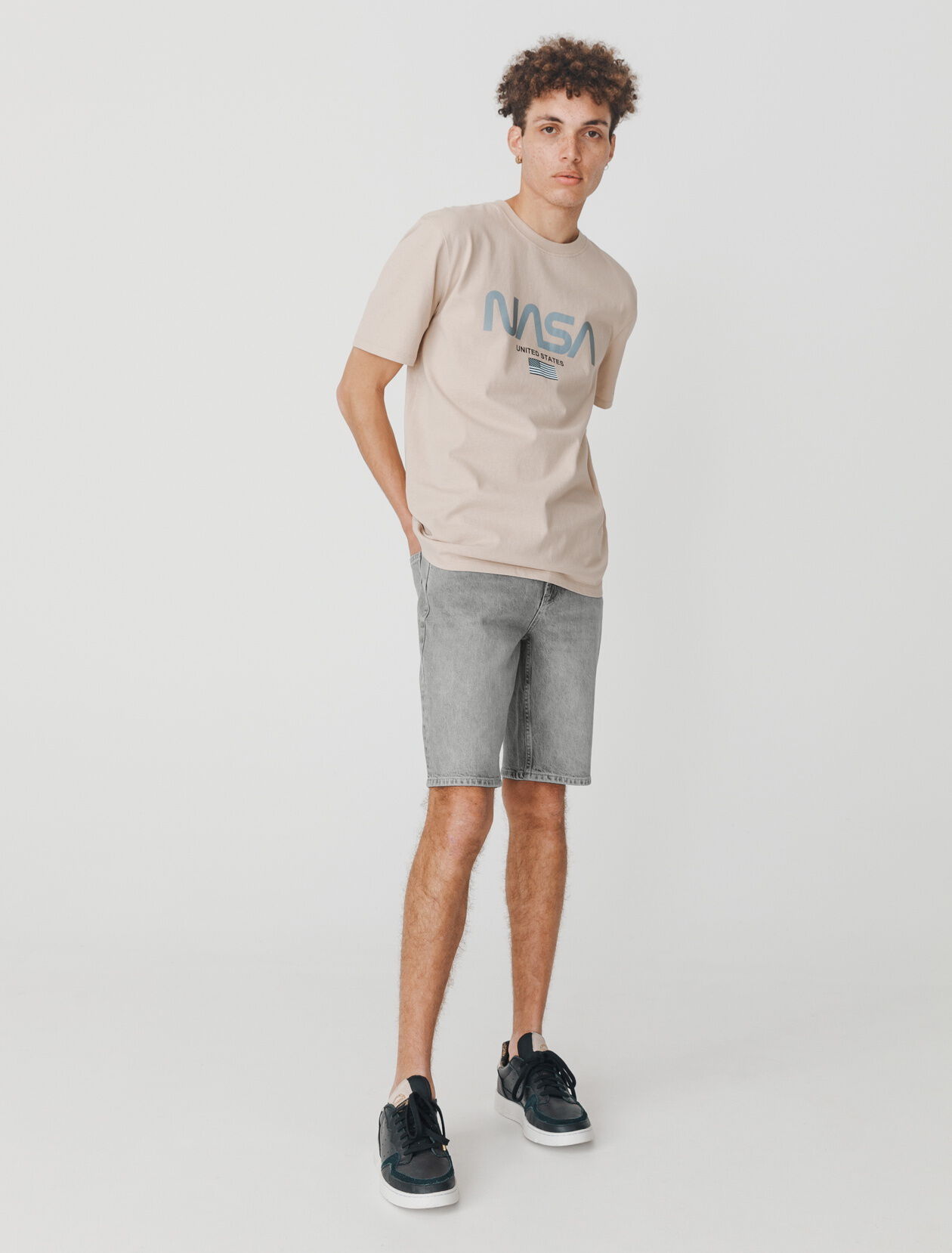 Short bizzbee homme best sale