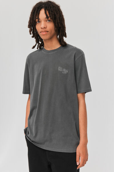 T-shirt délavé brodé