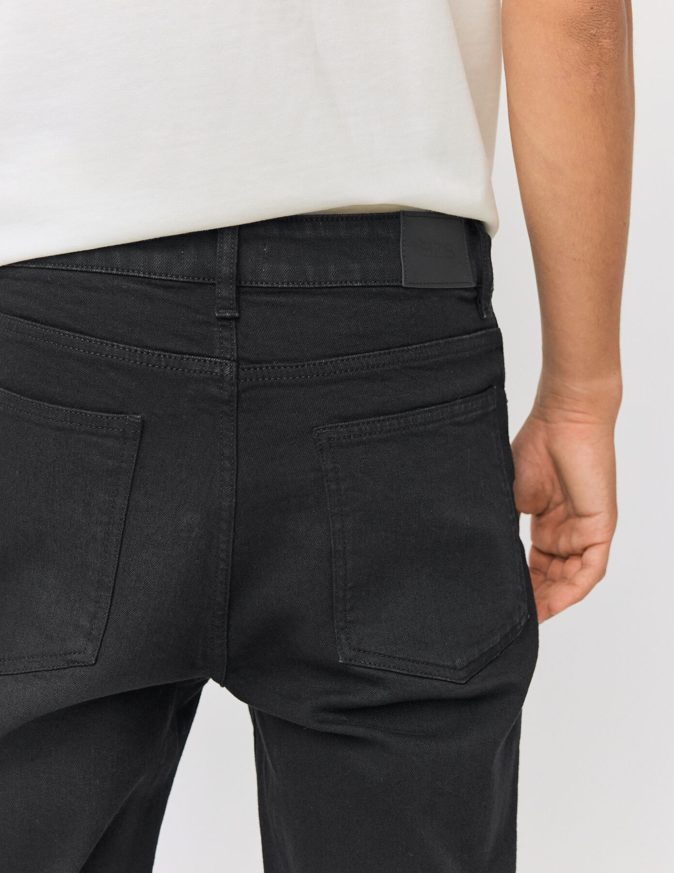 Jean straight noir