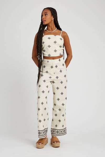 Ensemble brodé Top et Pantalon