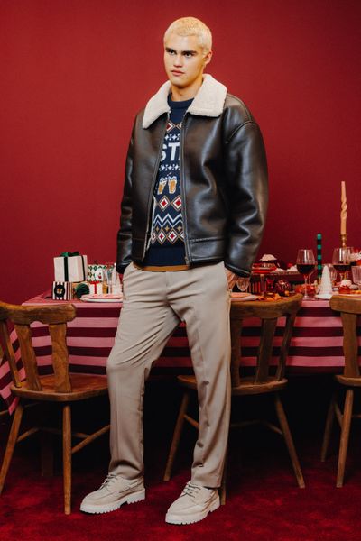 Ensemble "Pull de No&euml;l"