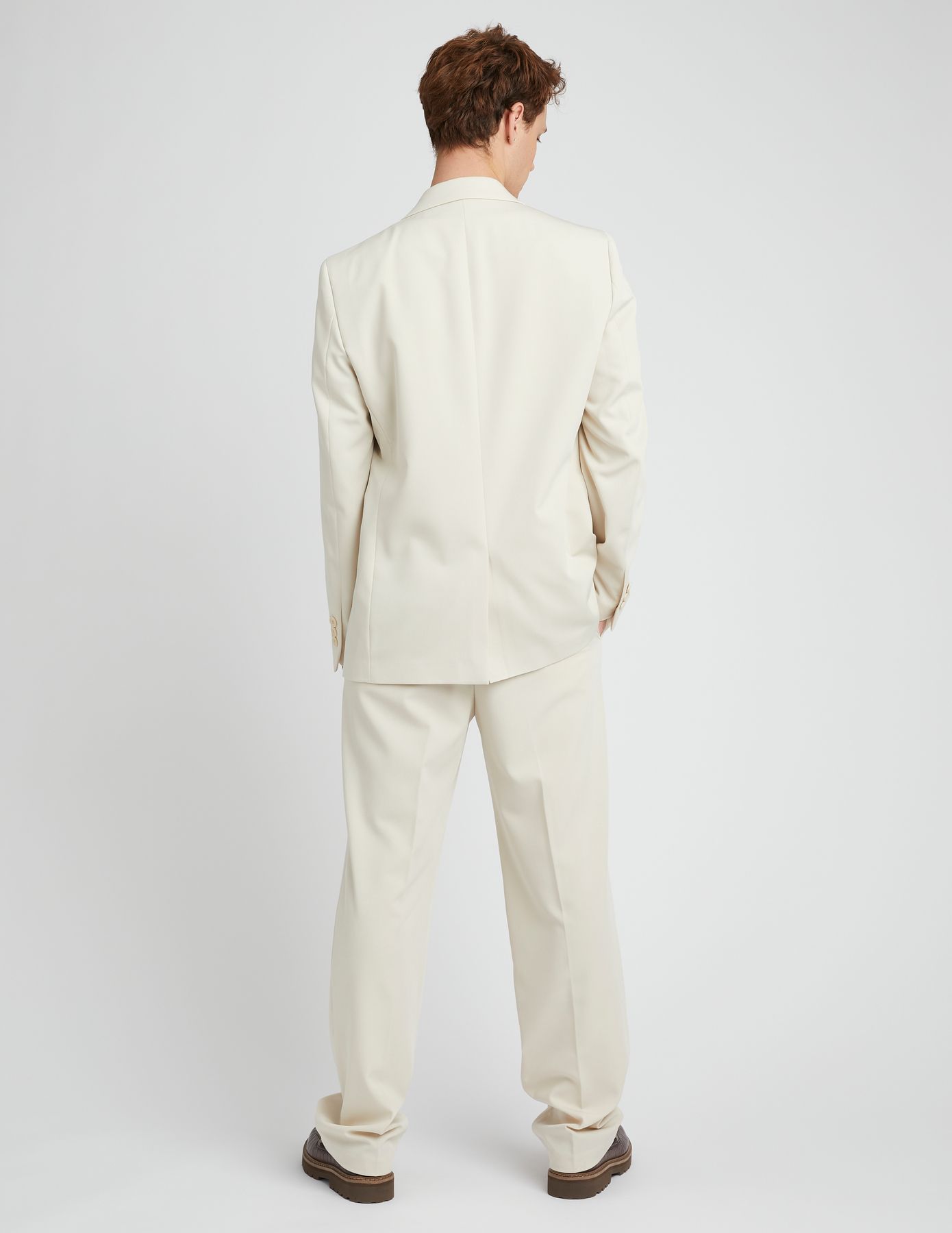 Costume Beige