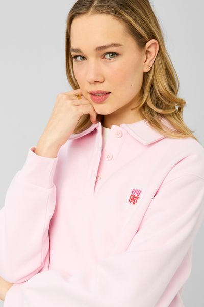 Sweat brod&eacute; &agrave; col polo