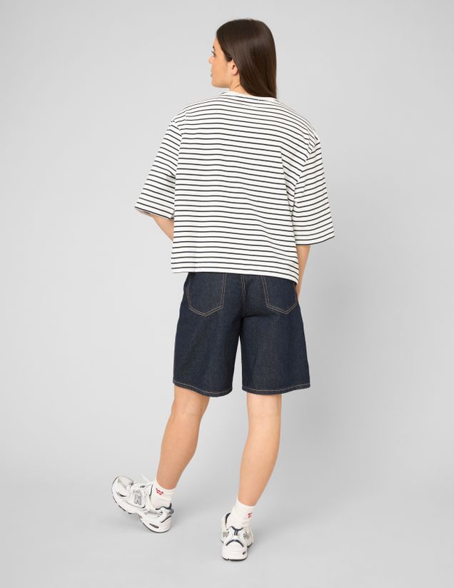 T-shirt oversize ray&eacute;