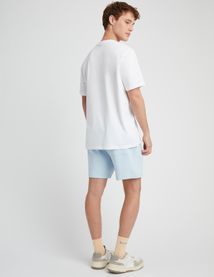 T-shirt broderie poitrine