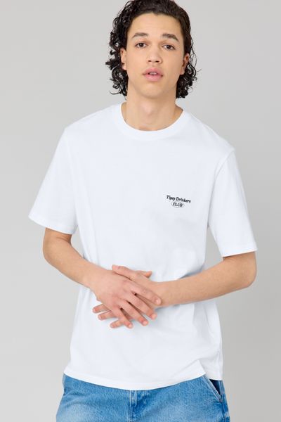 T-shirt message