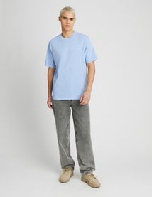 T-shirt broderie poitrine