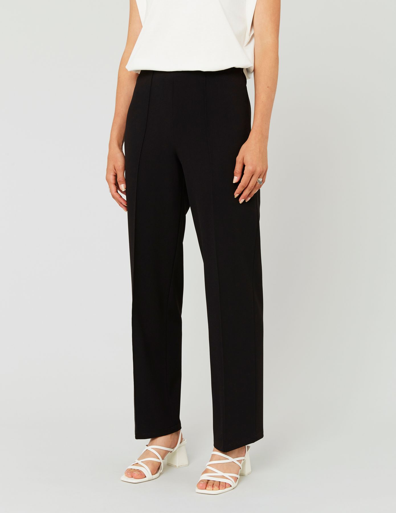 Pantalon plis marqué ajusté