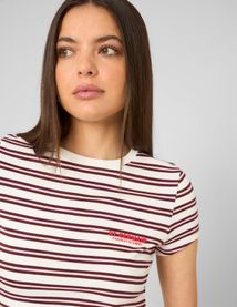 T-shirt ray&eacute;