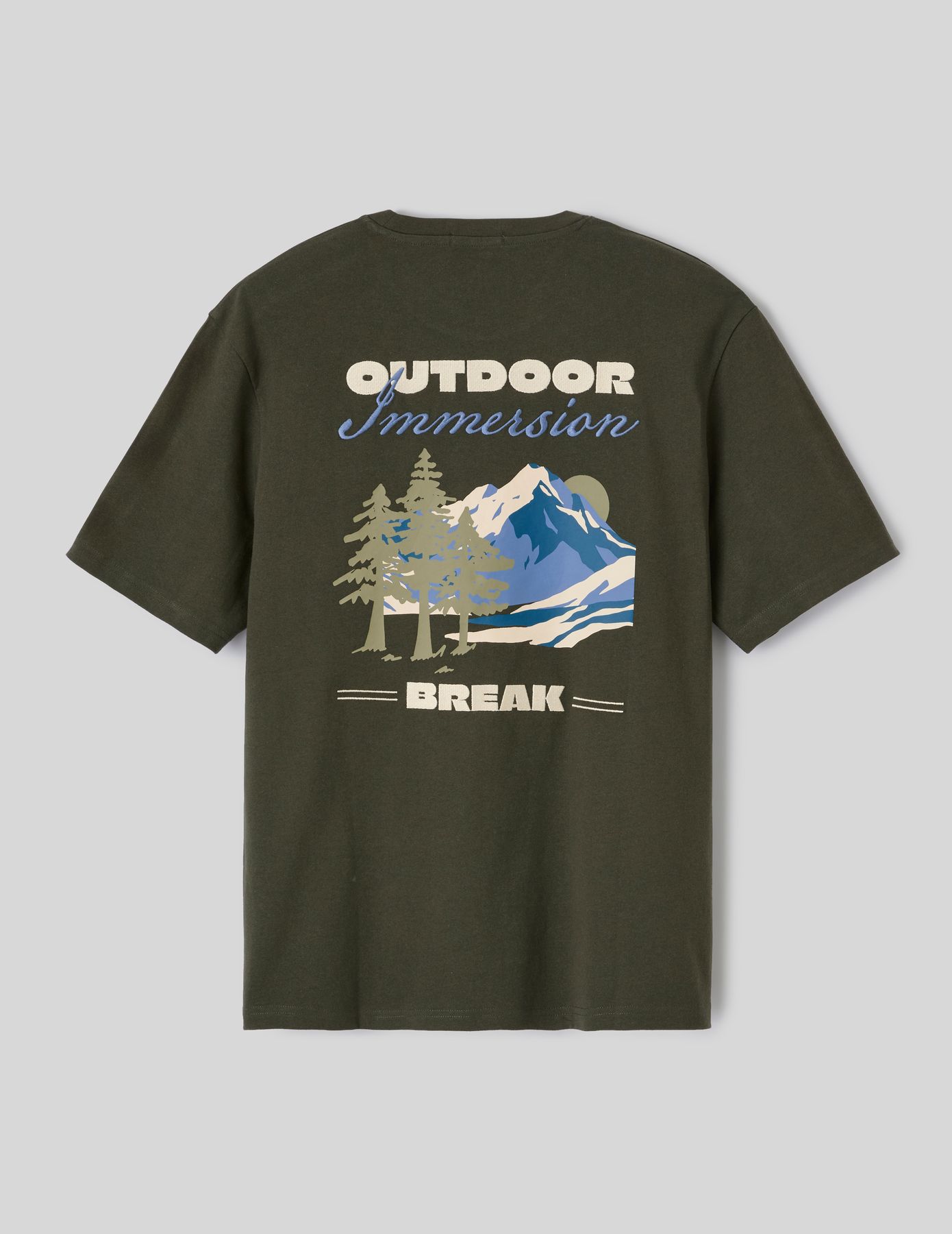 T-shirt imprim&eacute; et brod&eacute;