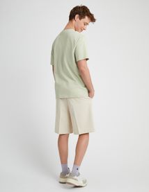 T-shirt broderie poitrine