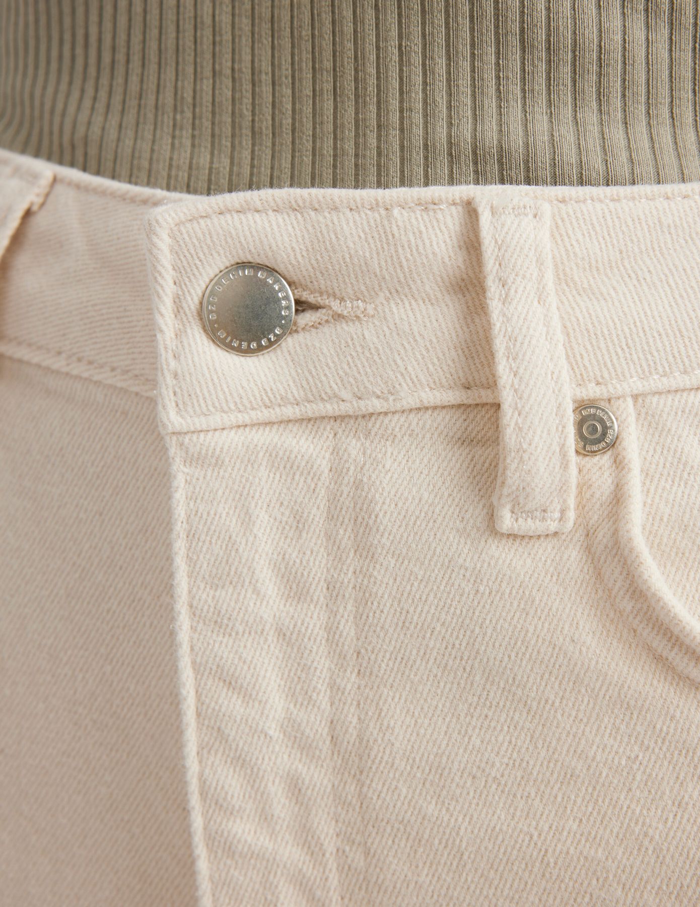 Jean straight taille haute