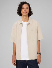 Chemise zipp&eacute;e manches courtes