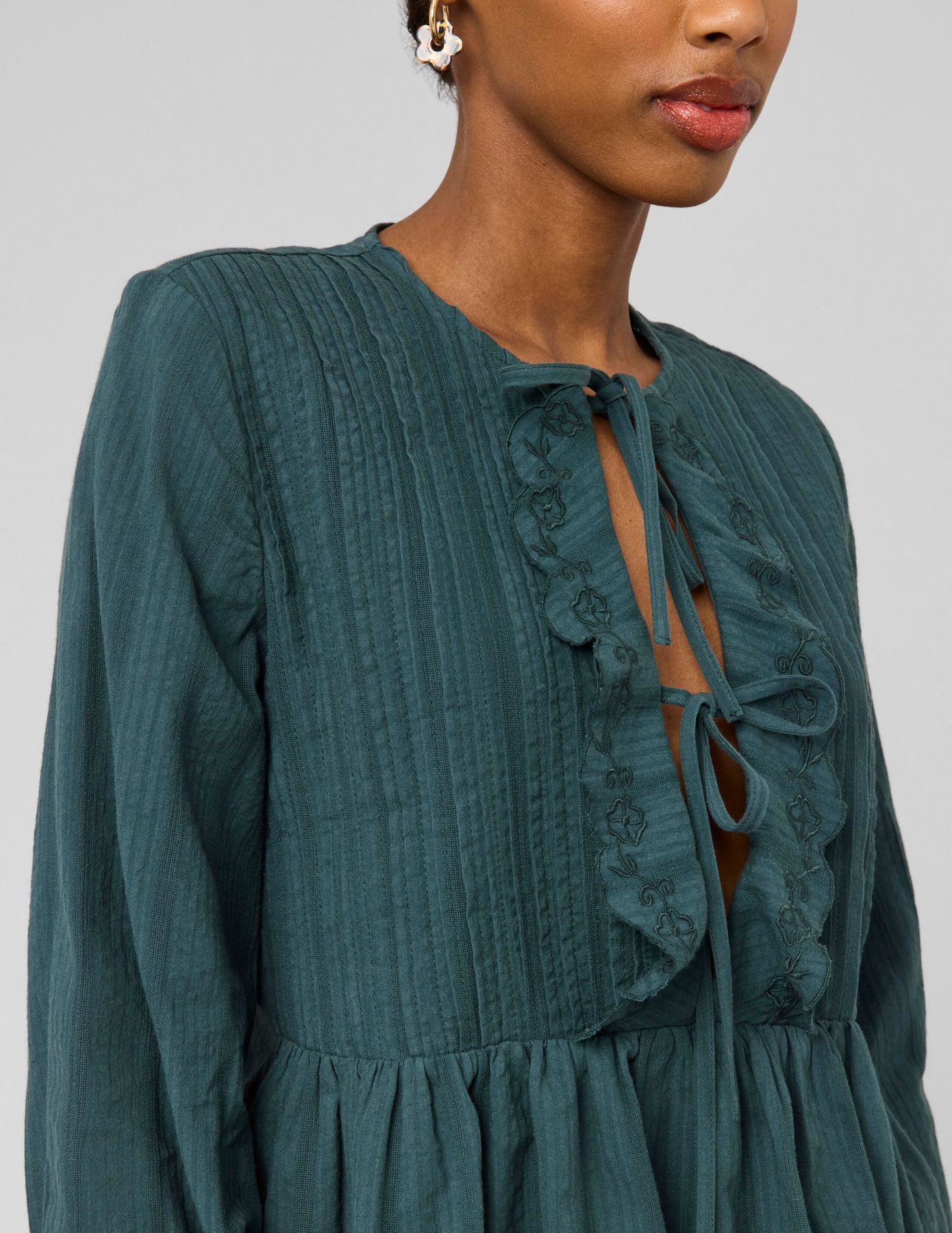 Blouse &agrave; nouer
