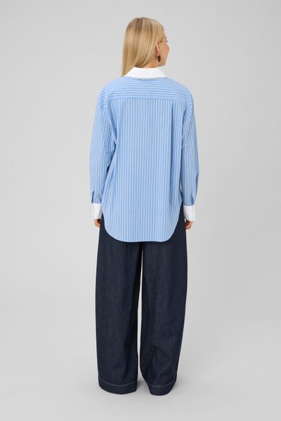 Chemise ray&eacute;e perles