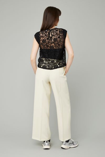 Blouse en dentelle