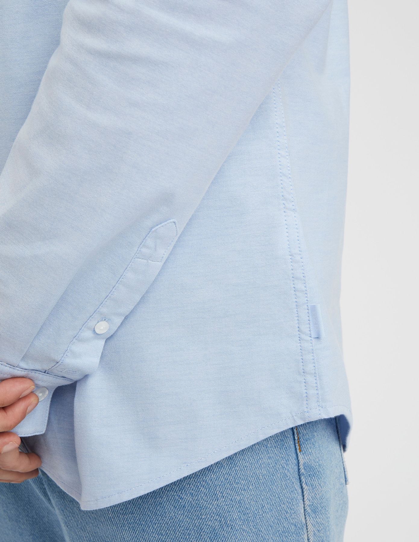 Chemise unie ajustée