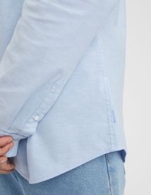 Chemise unie ajustée
