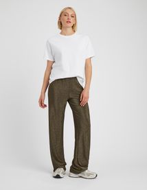Pantalon fluide &agrave; paillettes
