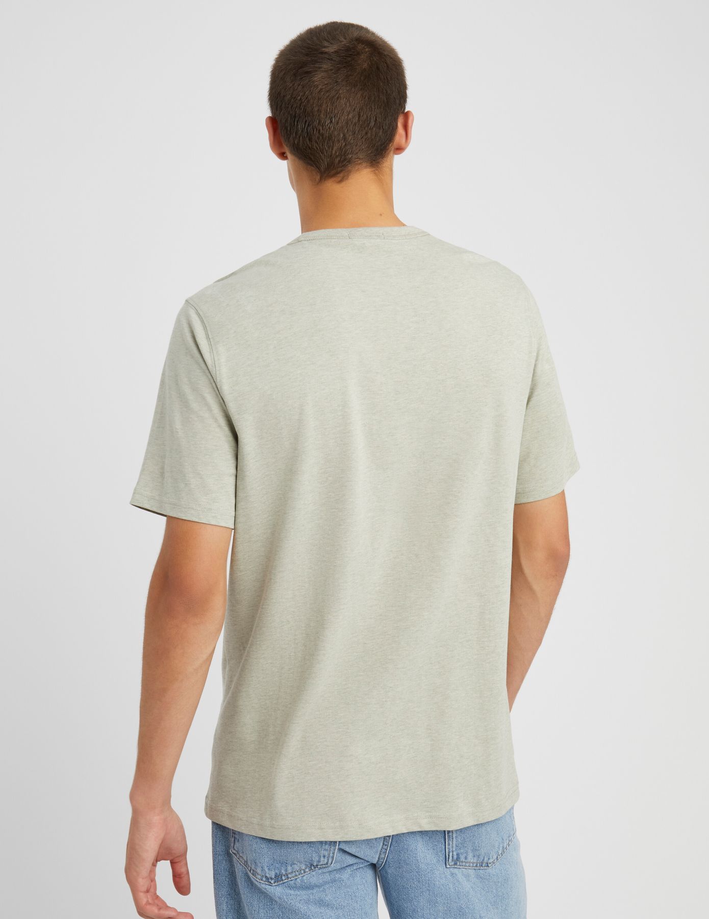 T-shirt chin&eacute;