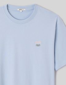 T-shirt broderie poitrine