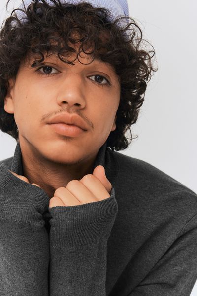 Pull col roul&eacute;