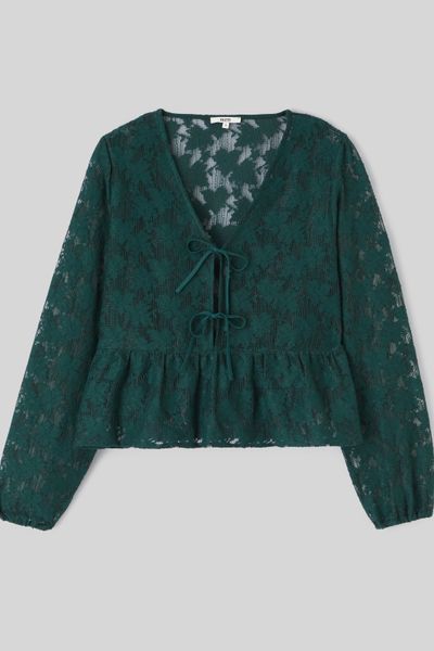 T-shirt en crochet &agrave; nouer