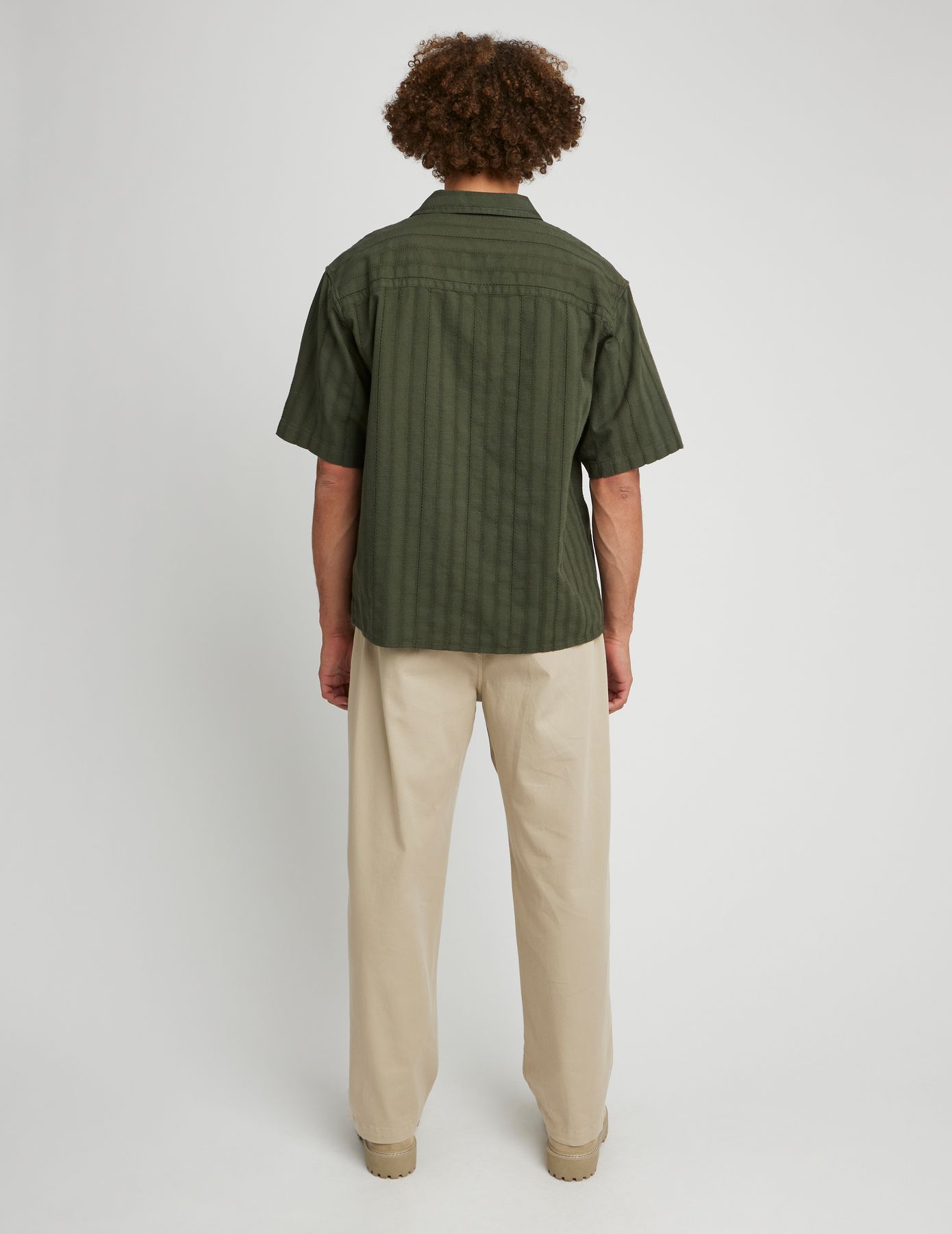 Chemise manches courtes broderie anglaise