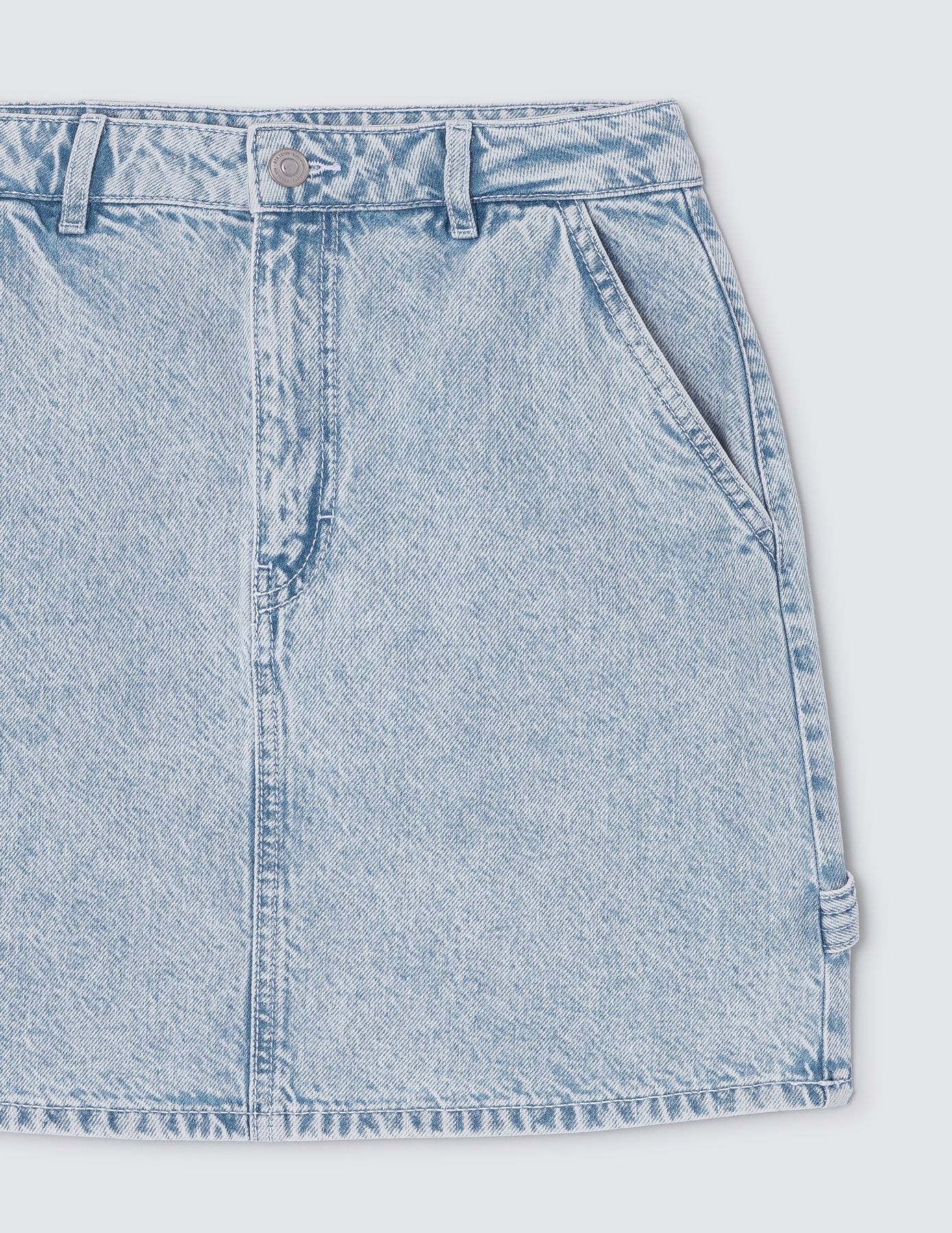 Jupe courte en jean cargo