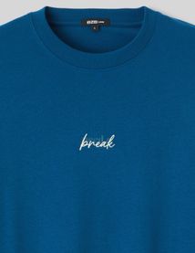 T-shirt broderie poitrine