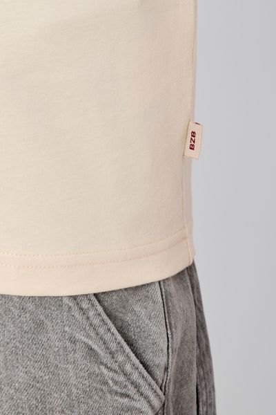 T-shirt broderie poitrine