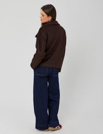 Lainage court col montant