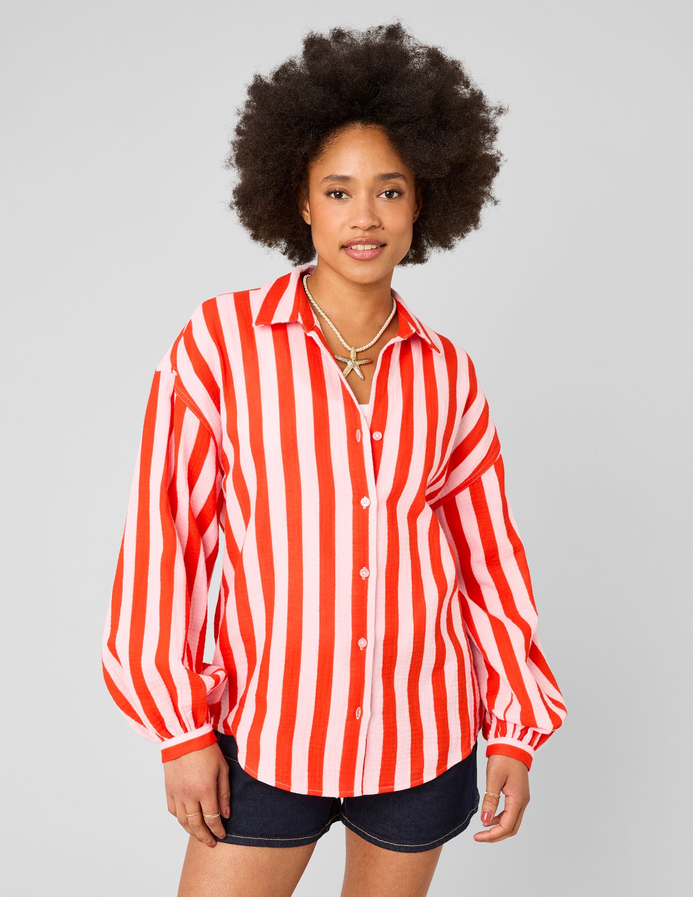 Chemise ray&eacute;e