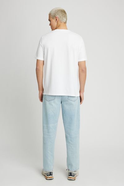 T-shirt broderie poitrine