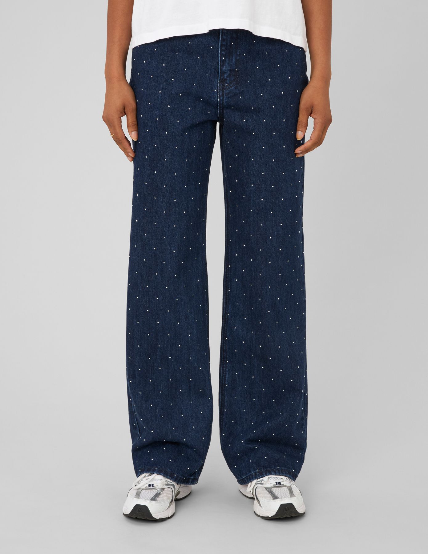 Jean straight &agrave; strass
