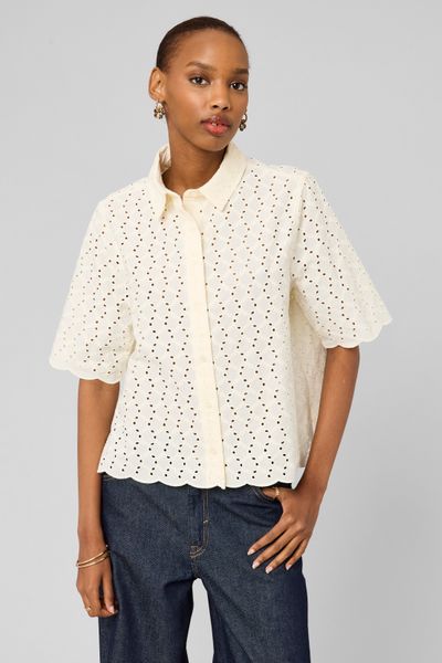 Chemisette en broderie anglaise