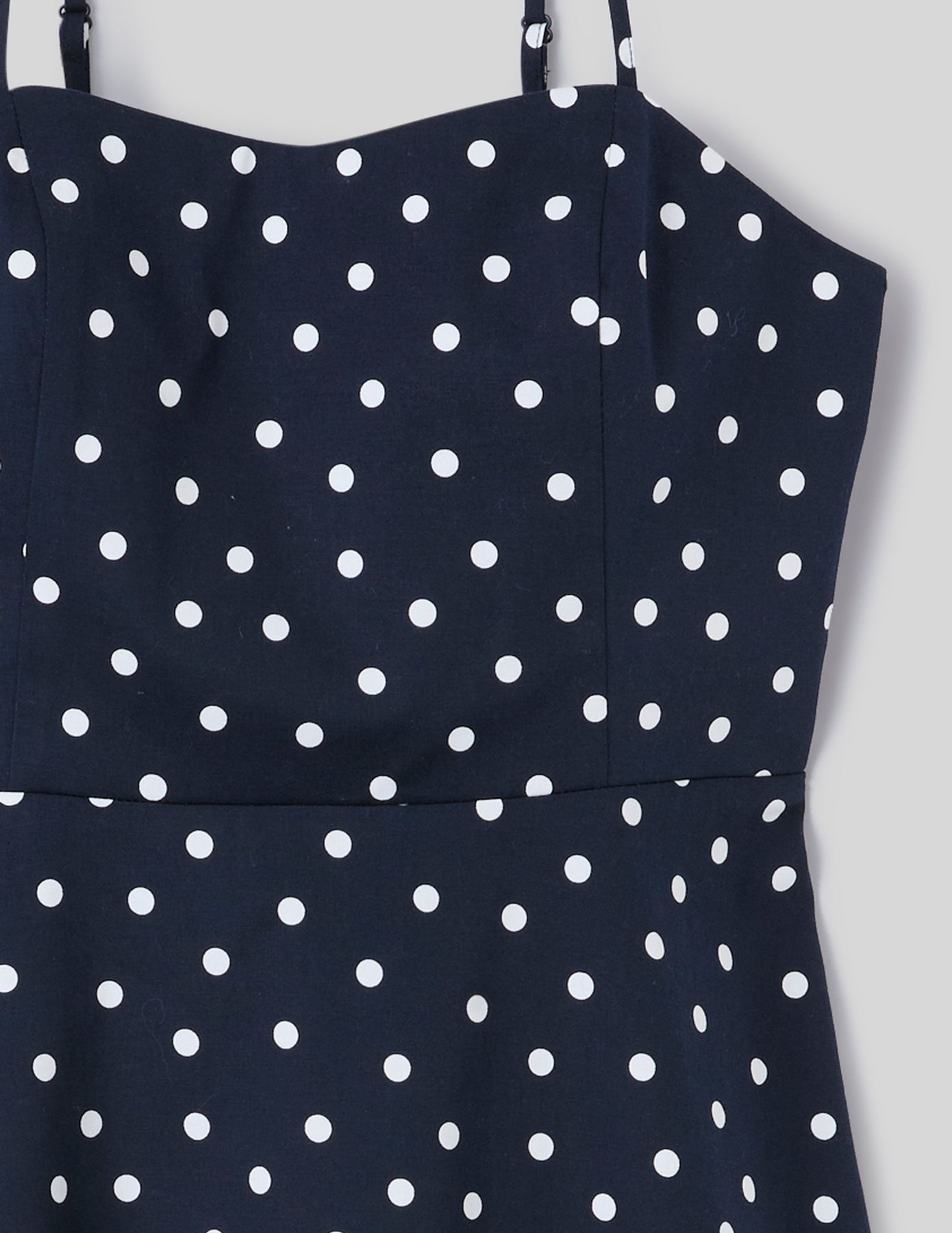 Robe &agrave; bretelles pois