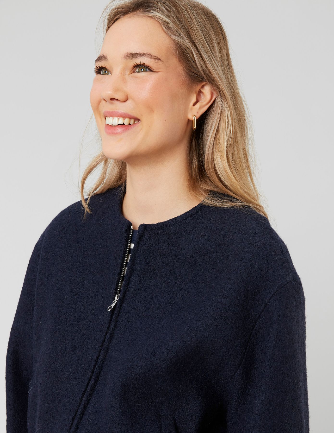 Veste boule en laine