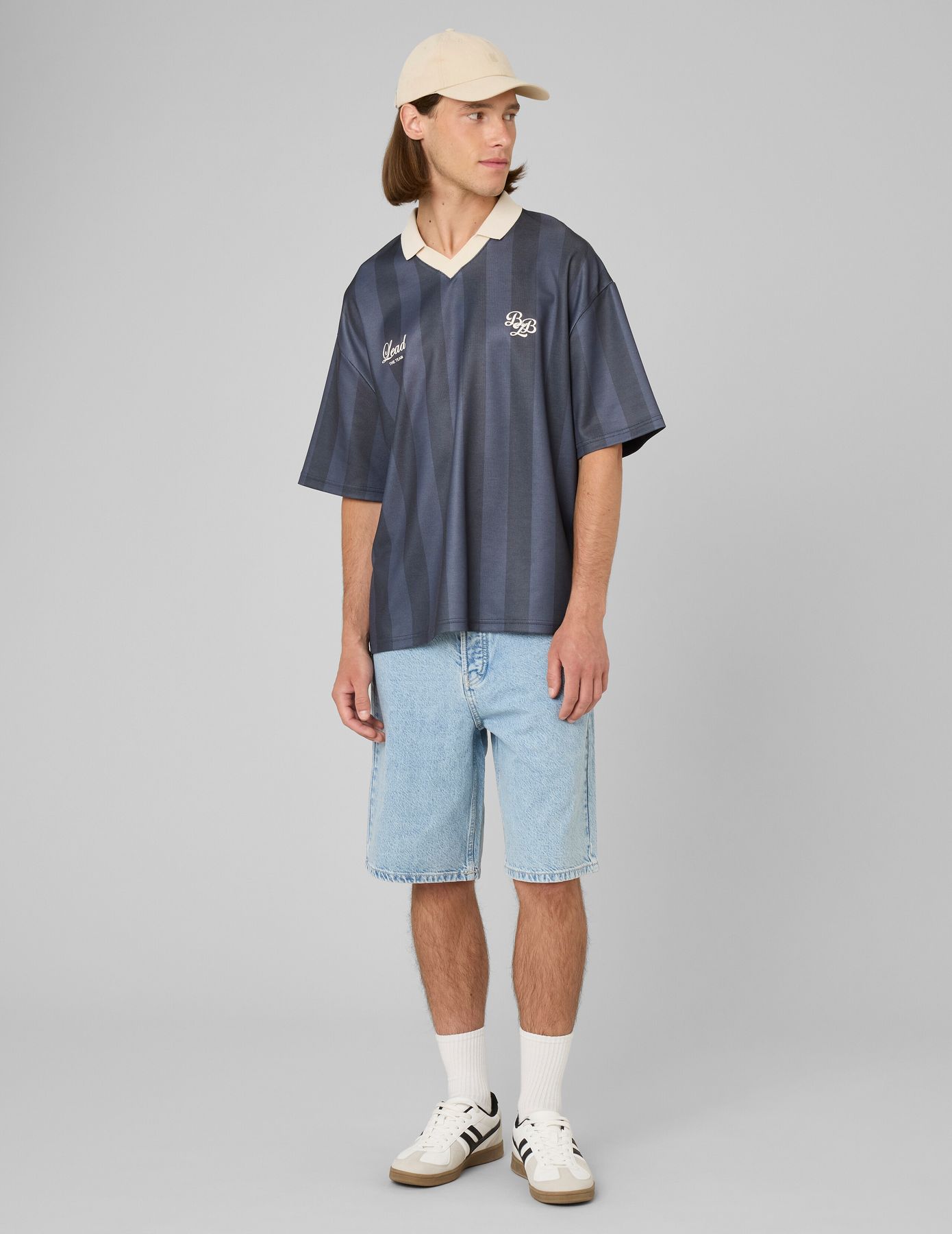 Maillot de foot ray&eacute;
