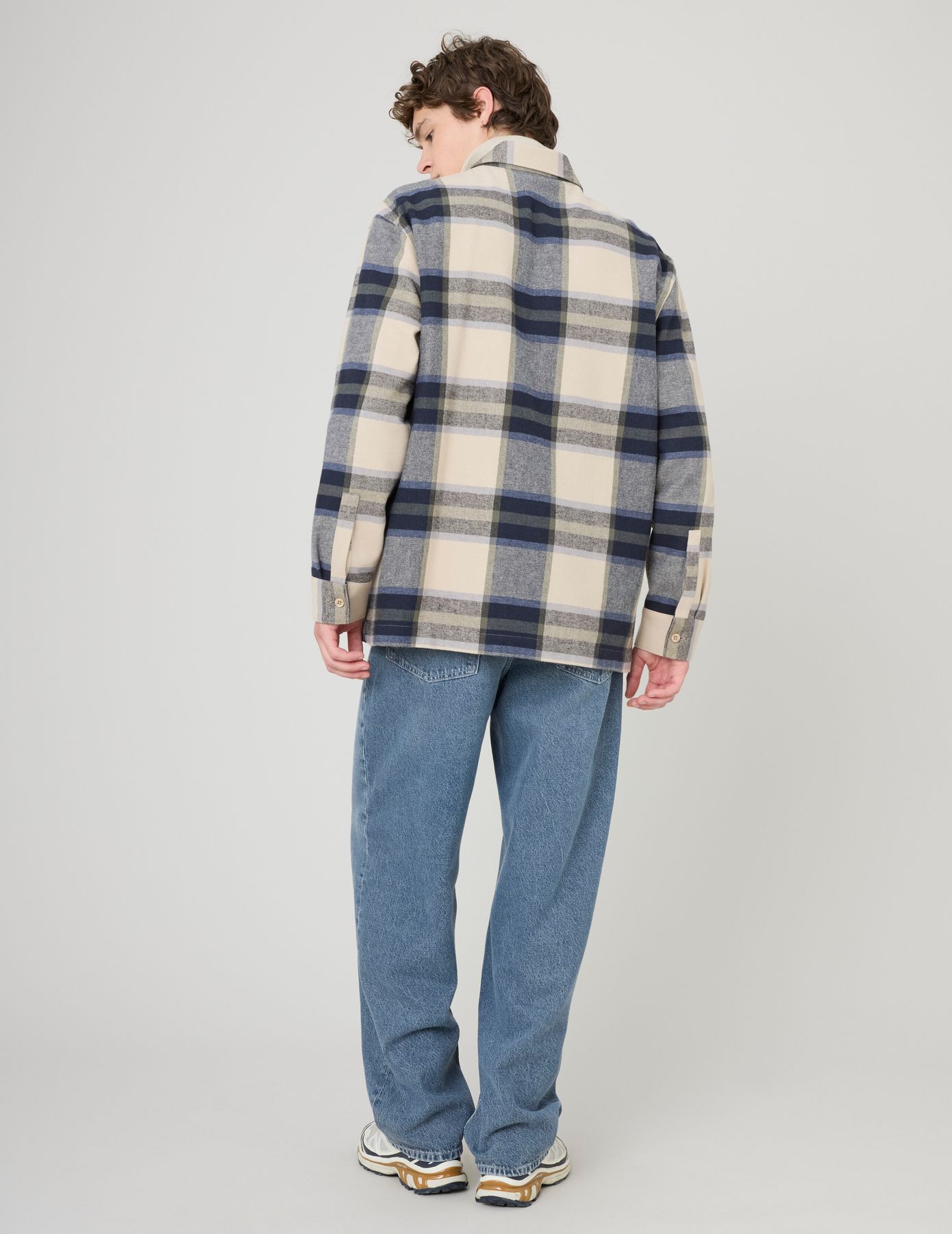 Surchemise à carreaux zippée