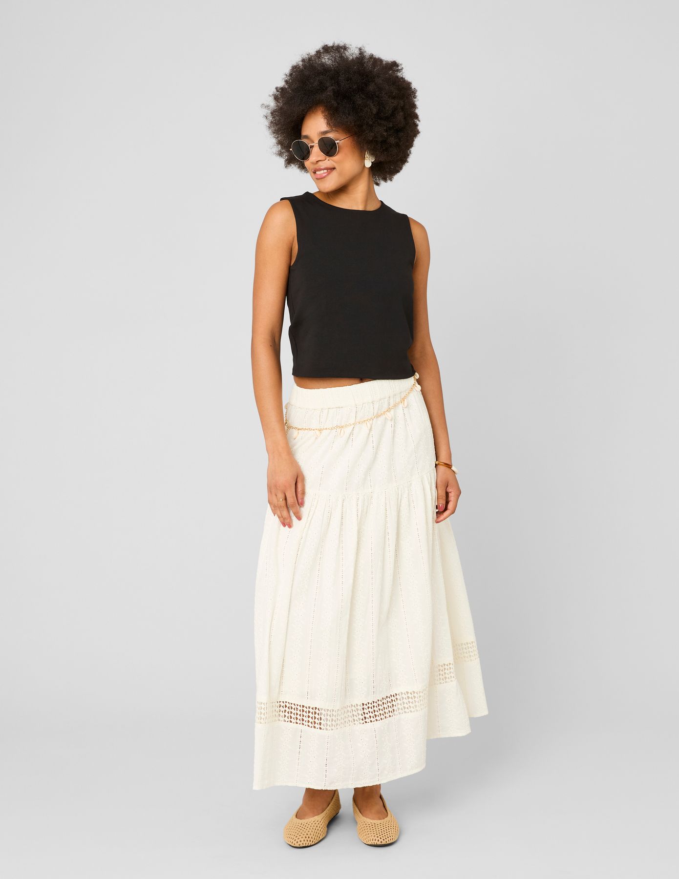 Jupe avec broderie anglaise