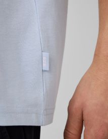 T-shirt broderie poitrine