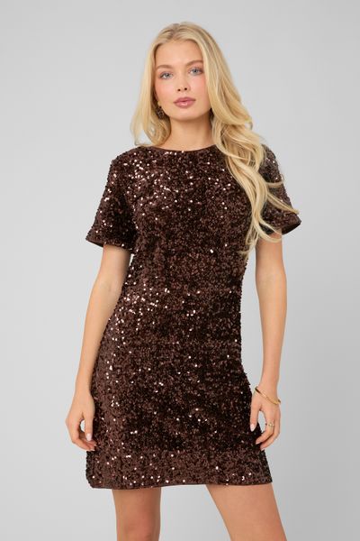 Robe courte &agrave; sequins