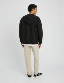 Sweat zippé à capuche