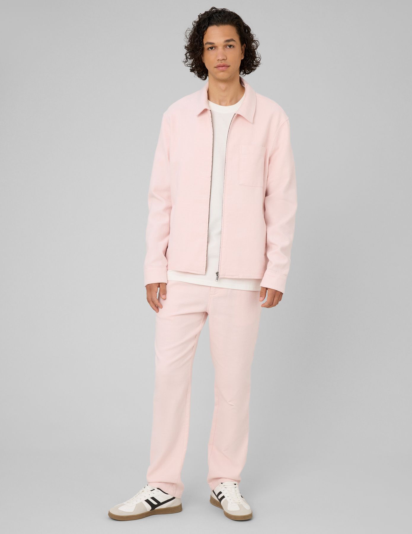 Pantalon textur&eacute;